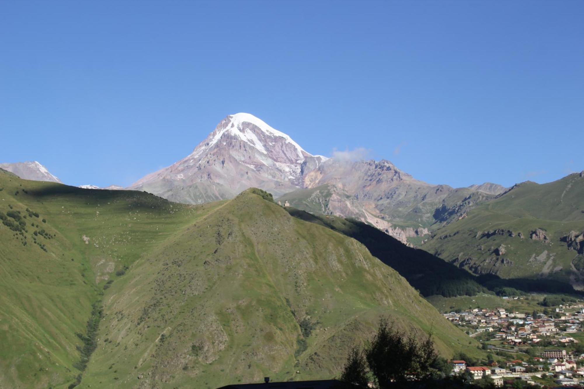 Hotel Melodia Kazbegi Exterior foto